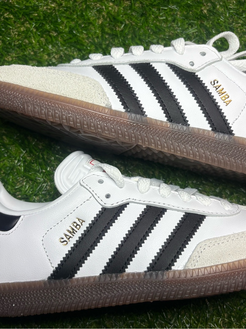 adidas Samba Leather Sneakers - White/Black with Gum Sole youth 3.5